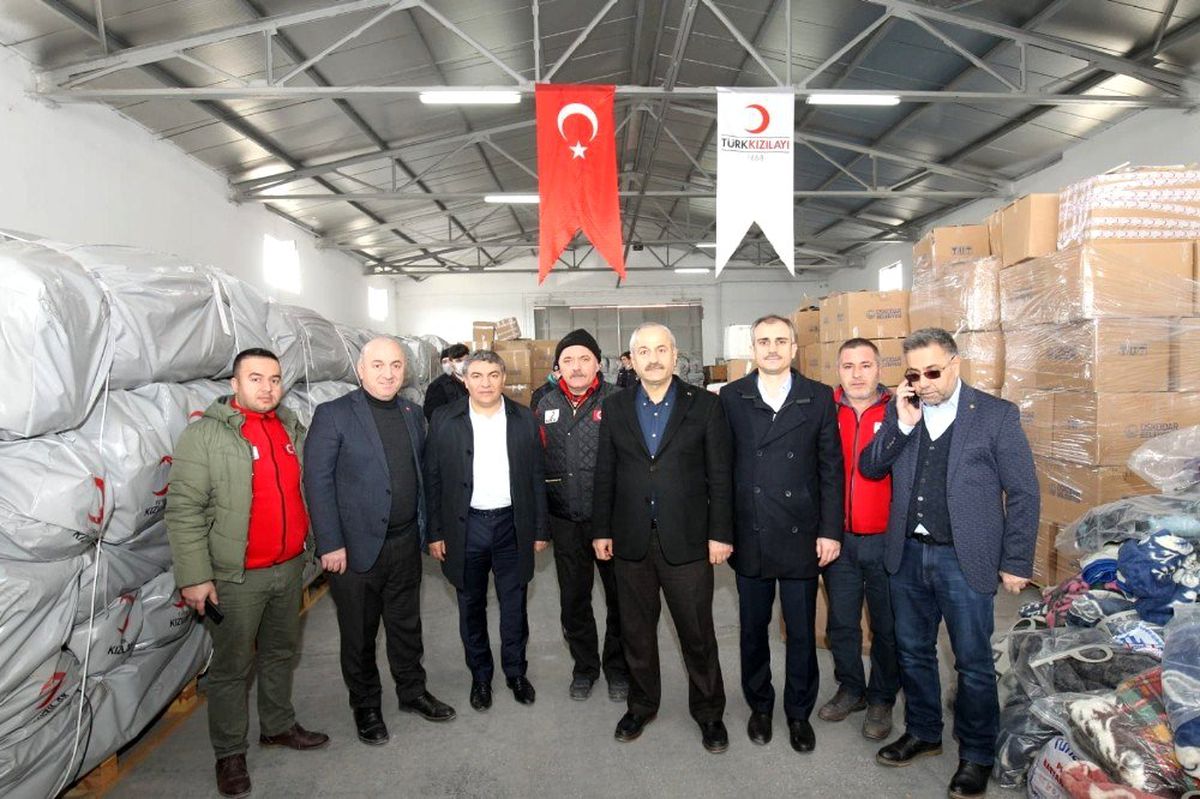 Belediye Başkanı Zinnur Büyükgöz Elazığ\'a gitti
