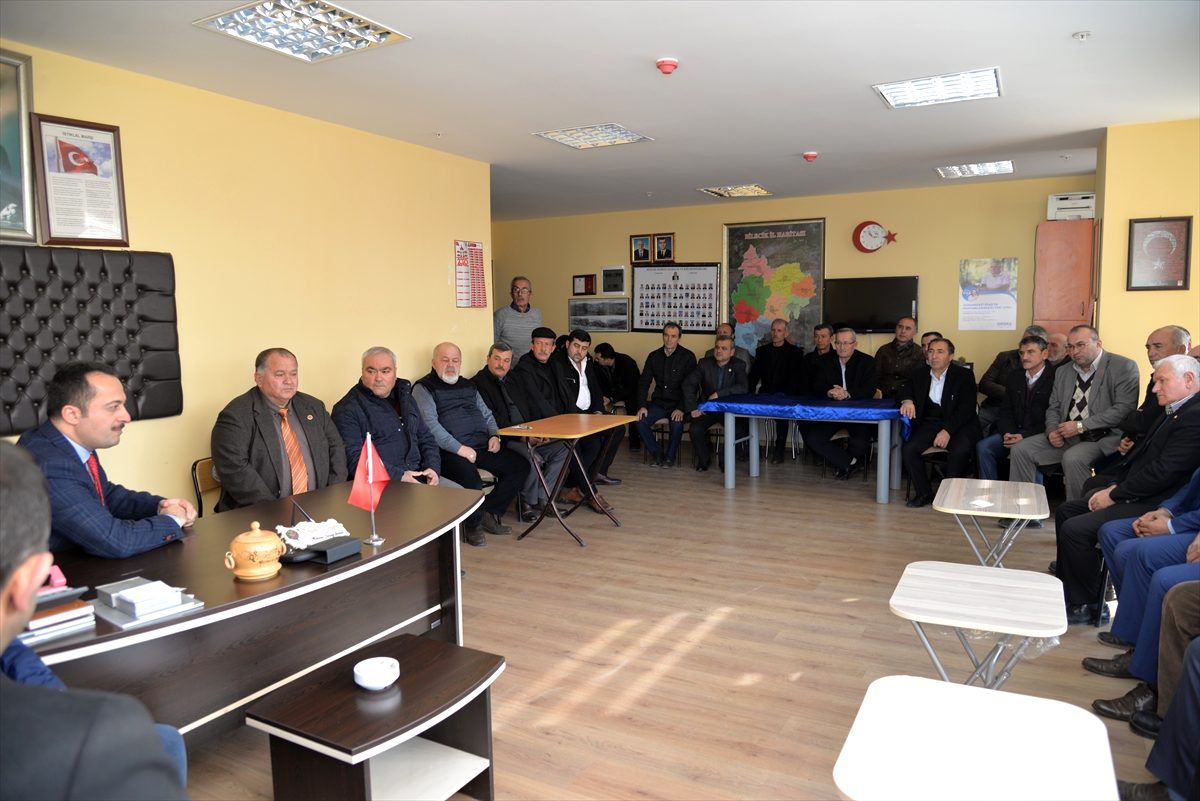Bilecik Valisi Şentürk muhtarlarla buluştu