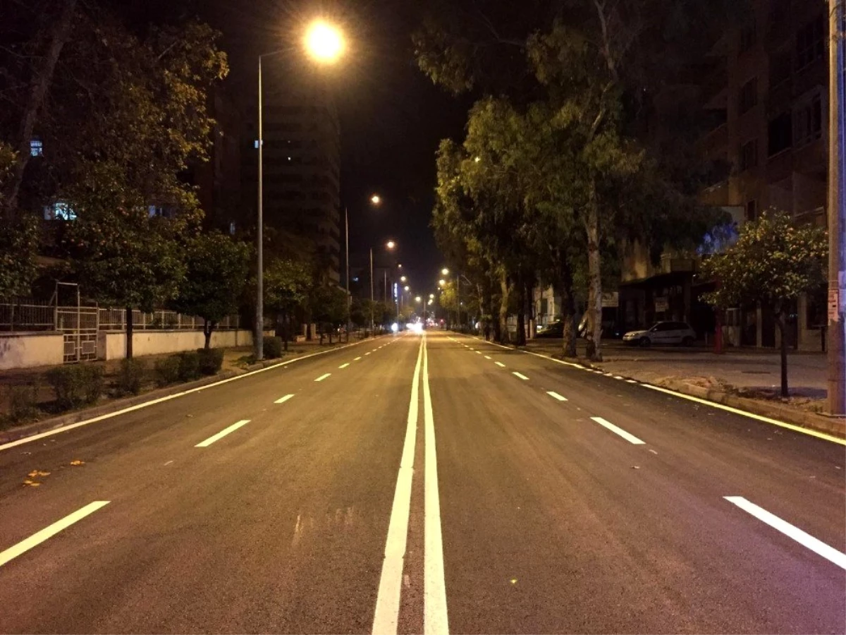 Güllük Caddesi\'nin asfaltı yenilendi