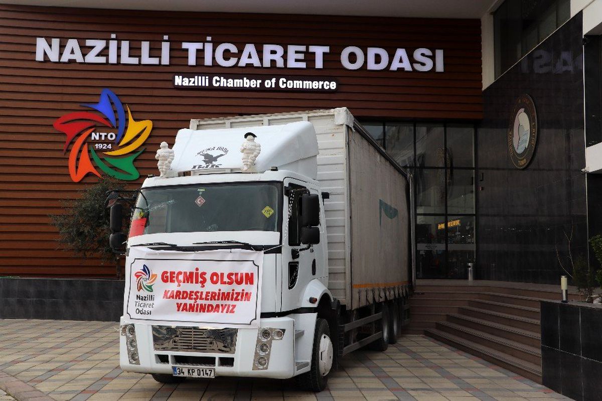 Nazilli Ticaret Odası\'nın depremzedeler için topladığı yardımlar yola çıktı