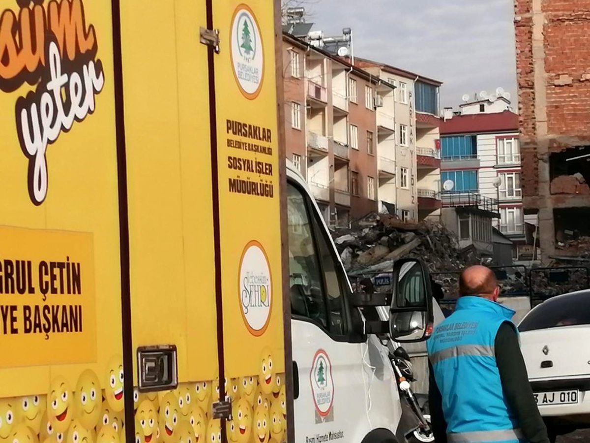 Pursaklar\'dan Elazığ\'a yardım eli