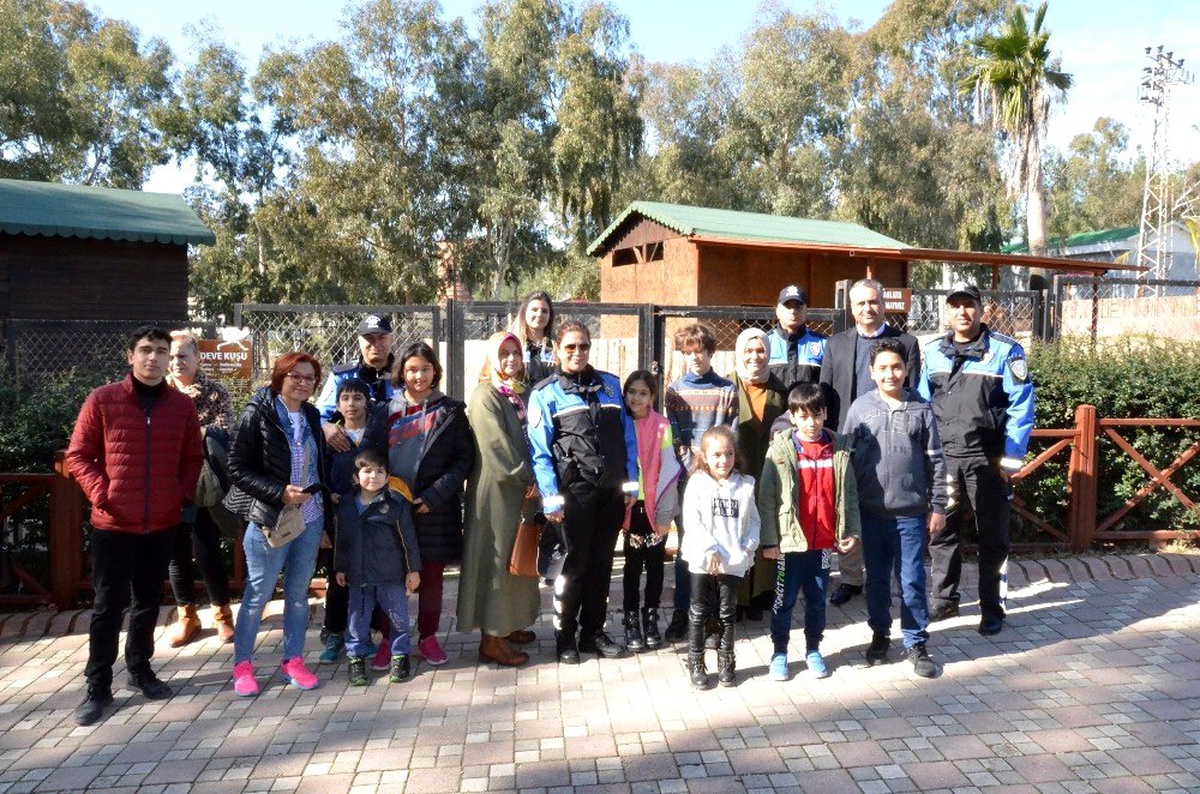 Şehit ve gazi çocukları Tarsus Doğa Parkı\'nı gezdi