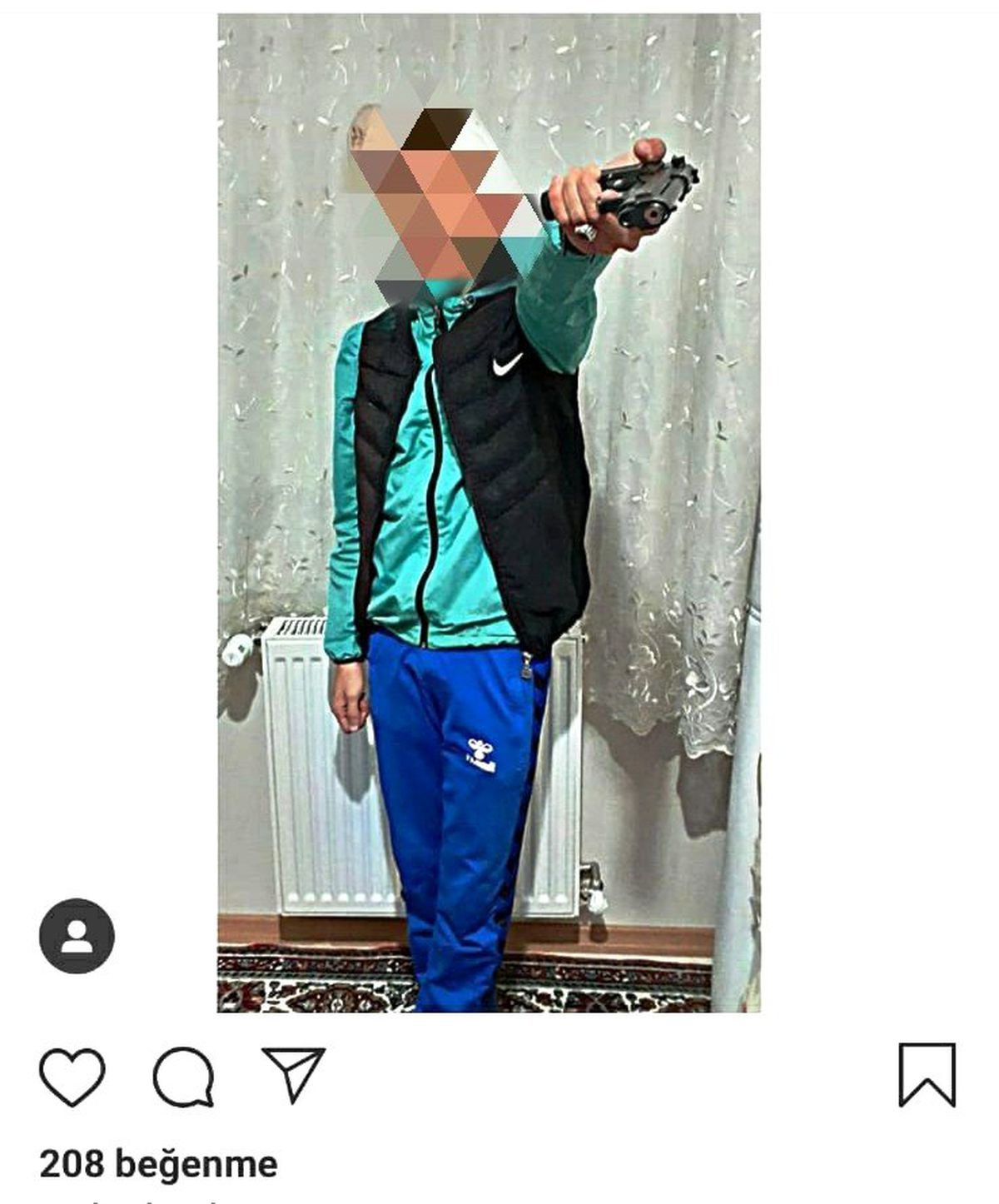 Silahla poz verdi yakalandı