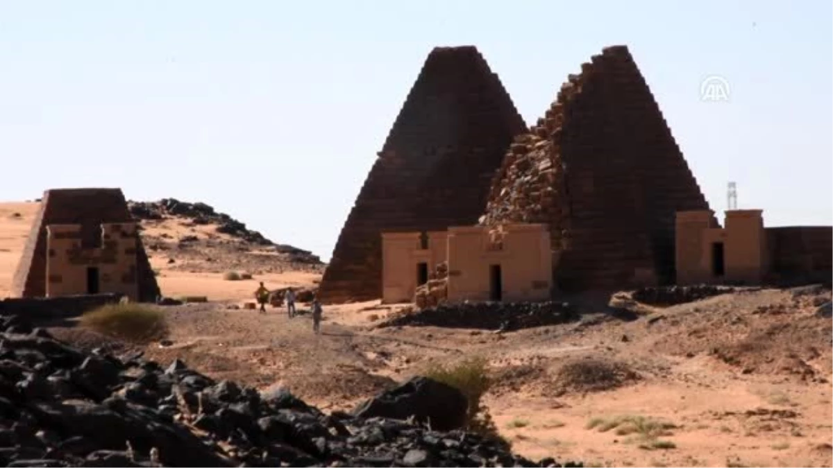 Sudan\'da çölün ortasındaki saklı hazine: Meravi piramitleri