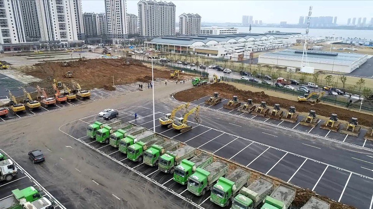 Wuhan\'da ikinci hastanenin inşası sürüyor