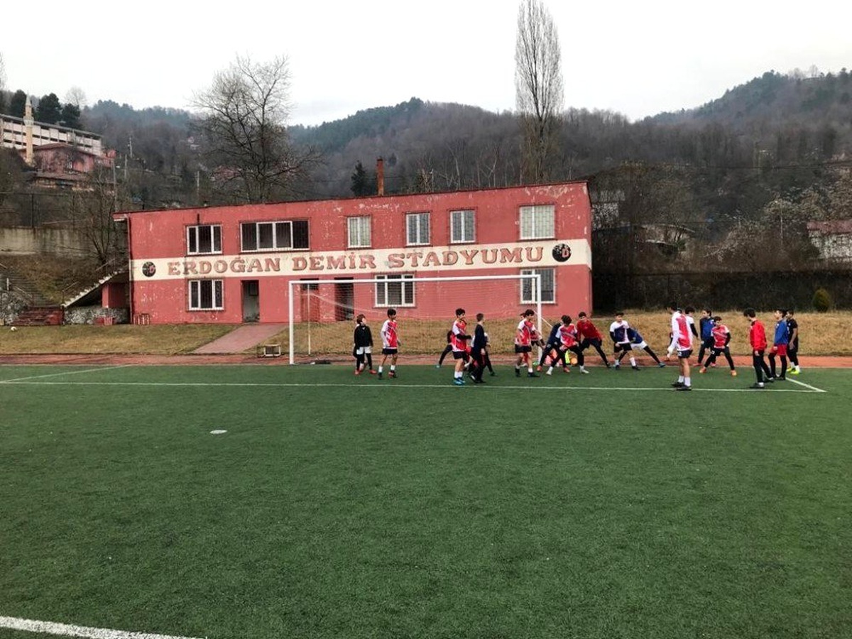 Zonguldak Kömürspor altyapı tesisi bakıma alınıyor