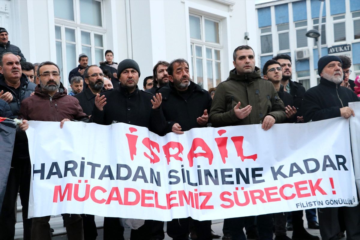 ABD\'nin sözde Orta Doğu barış planı Sakarya\'da protesto edildi