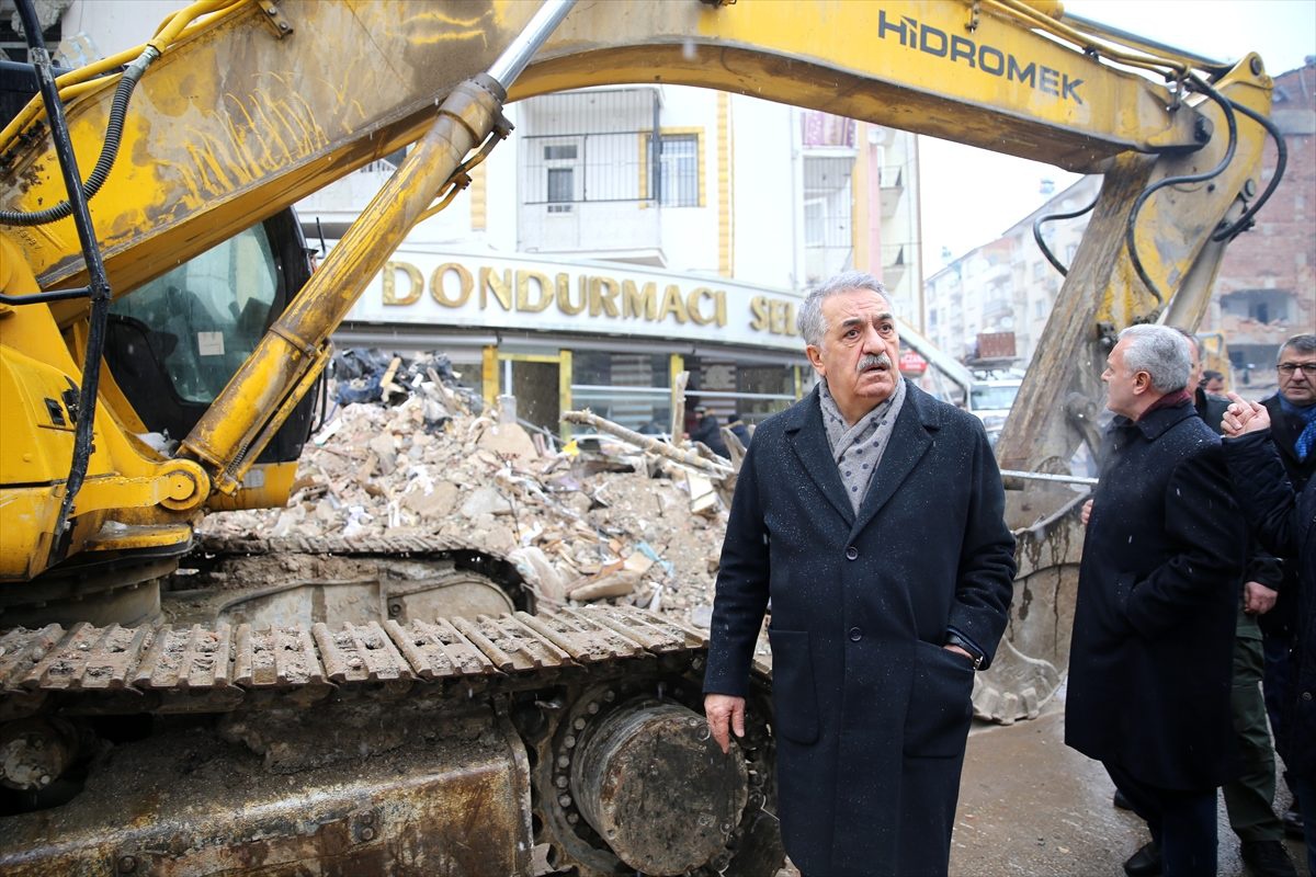 AK Parti Genel Başkan Yardımcısı Yazıcı, Elazığ\'da incelemelerde bulundu Açıklaması