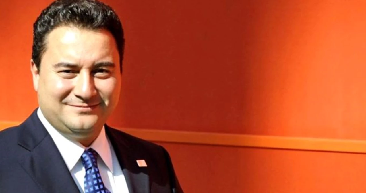 Ali Babacan, partisinin kuruluşunu üçüncü kez erteledi