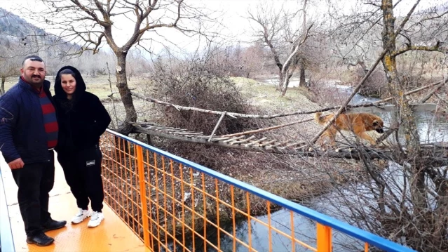 Andırın'daki yaya köprüsü yenilendi, System.String[]