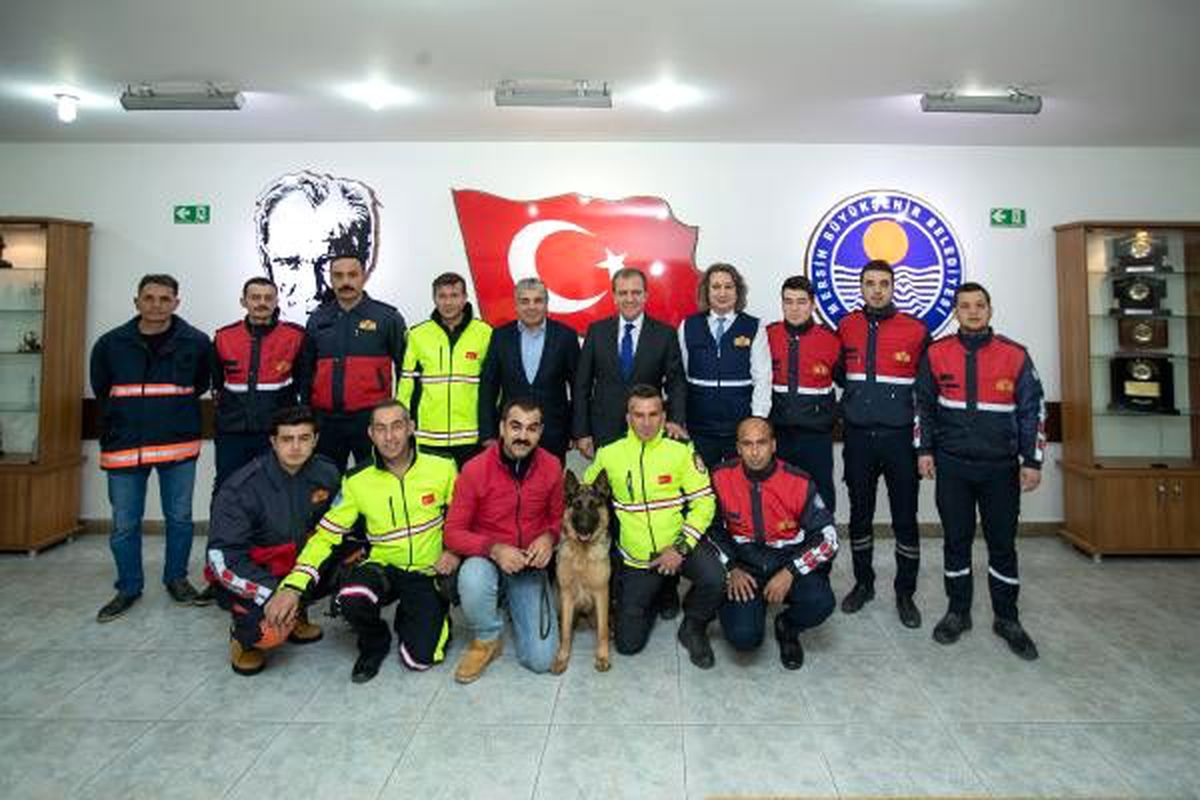 Azize, kendisini kurtaran ekipteki itfaiyecinin düğününe katılacak