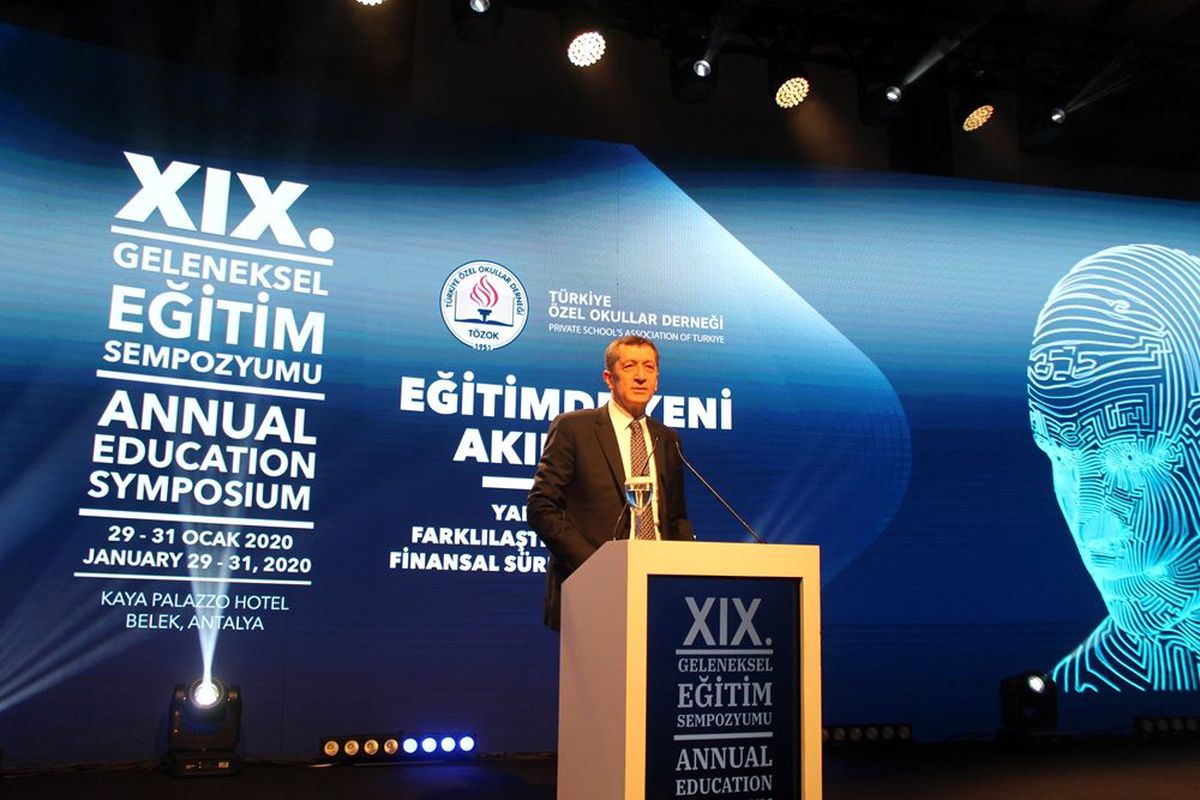 Bakan Selçuk: "Malatya ve Elazığ\'da okul okul, sınıf sınıf çalışıyoruz"