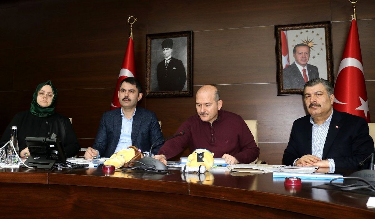 Bakan Soylu: "3 Şubat\'ta açılacak olan okullar, Elazığ\'ın tamamında 10 Şubat\'ta açılacak"