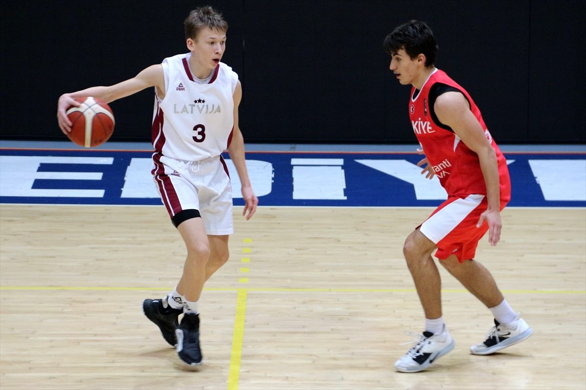 Basketbol: Uluslararası Yıldız Erkekler 16 Yaş Altı Turnuvası