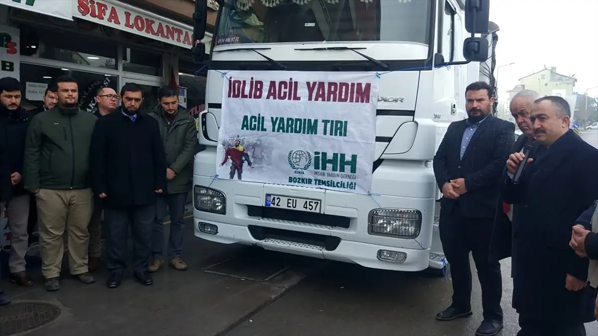 Bozkır\'dan İdlib\'e 1 tır yardım malzemesi gönderildi