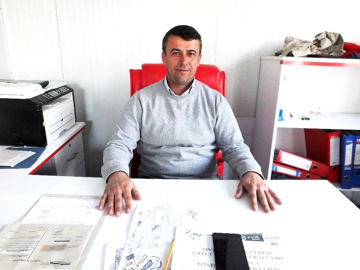 Burhaniyeli minibüsçüler için yaptırılan yeni büro hizmete girdi