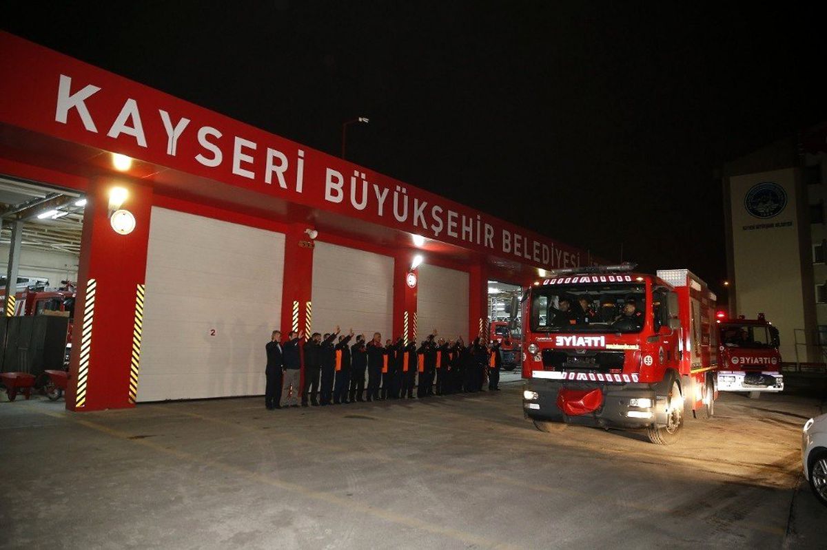 Büyükşehir ekibi yeniden Elazığ\'da