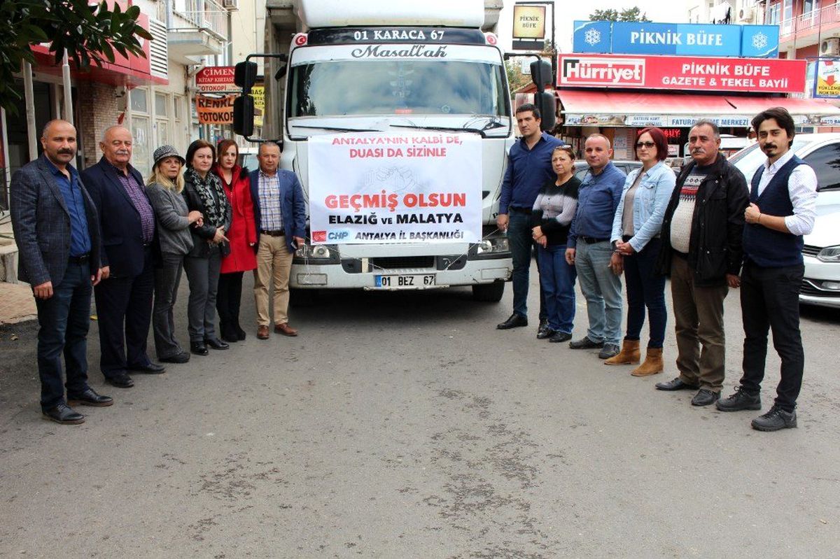 CHP Antalya\'dan Elazığ\'a yardım