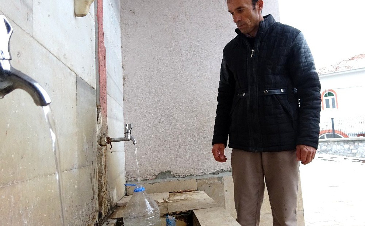 Hastane hastane gezdi, içtiği suyla şifa buldu