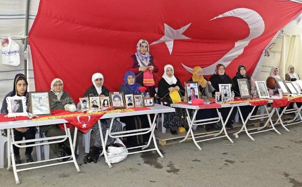 HDP önündeki eylemde 149\'uncu gün; aile sayısı 76 oldu