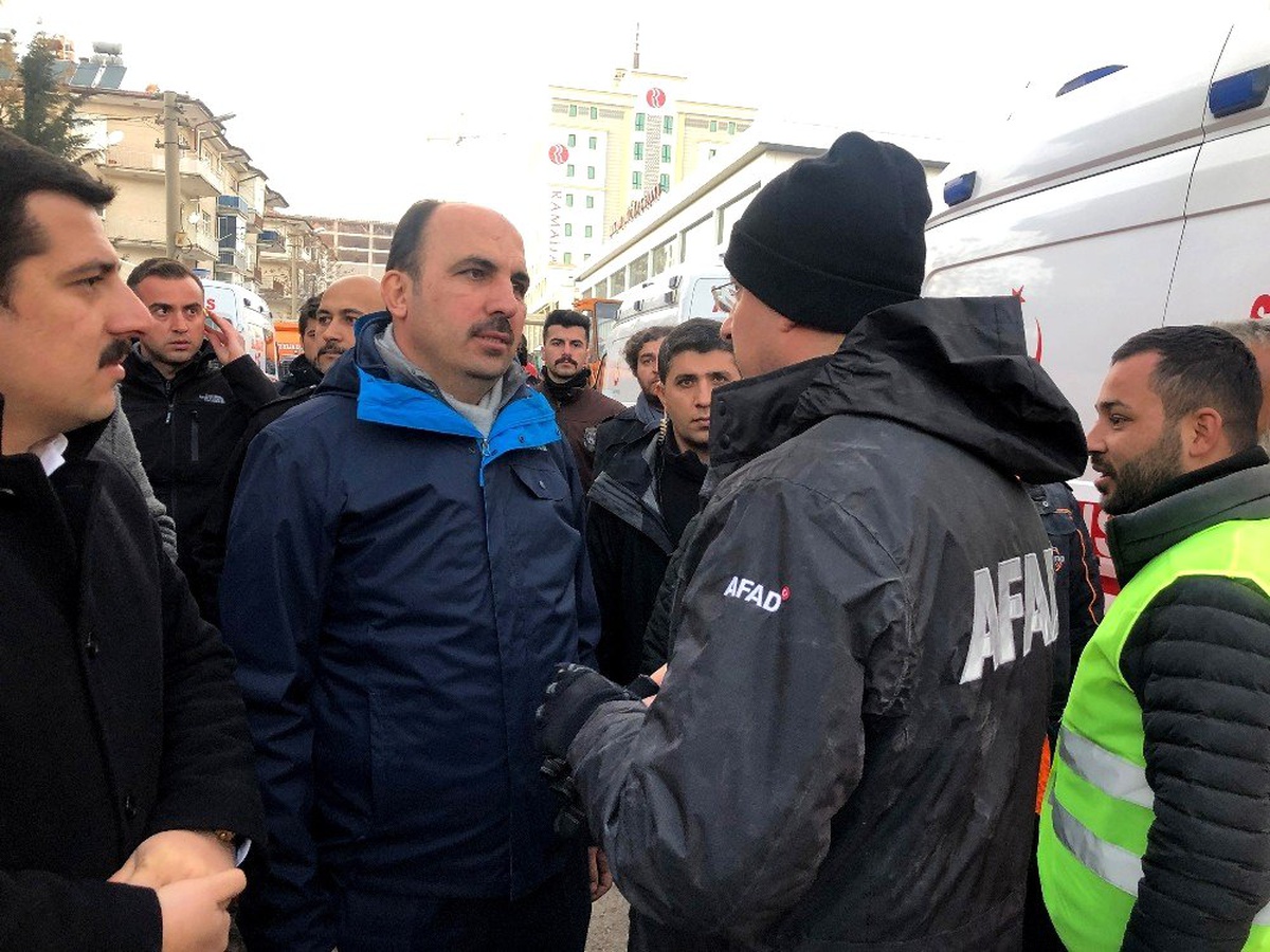 Konya Büyükşehir\'den deprem bölgesine destek devam ediyor