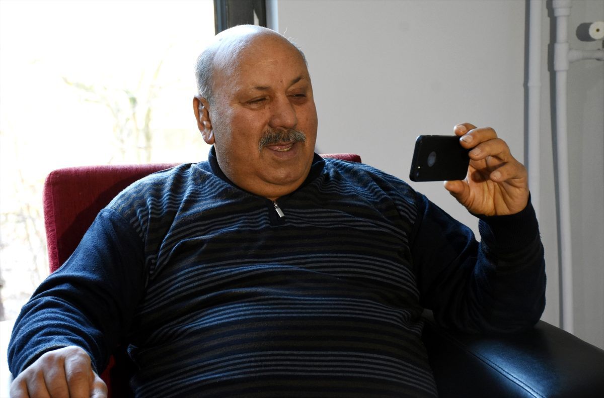 Minderin şampiyonu Reşit Karabacak\'ın mütevazı yaşamı