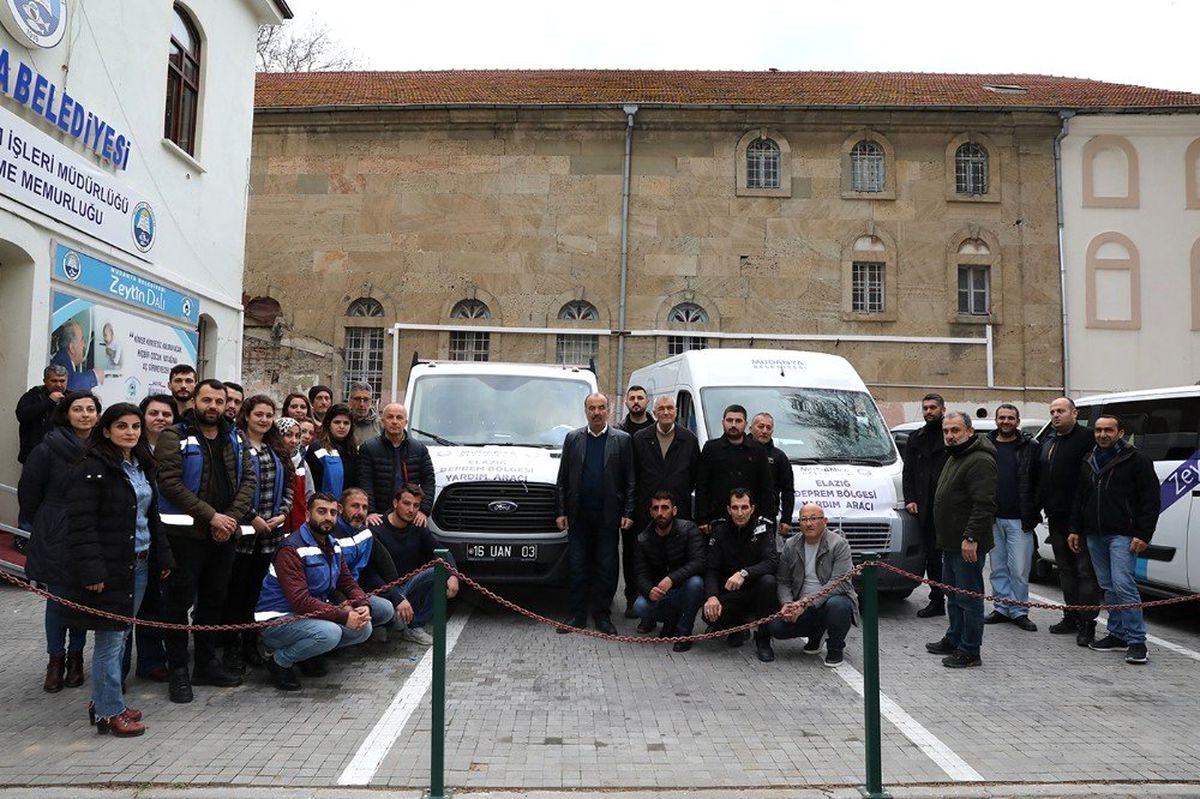 Mudanya\'nın yardım aracı Elazığ\'a yola çıktı