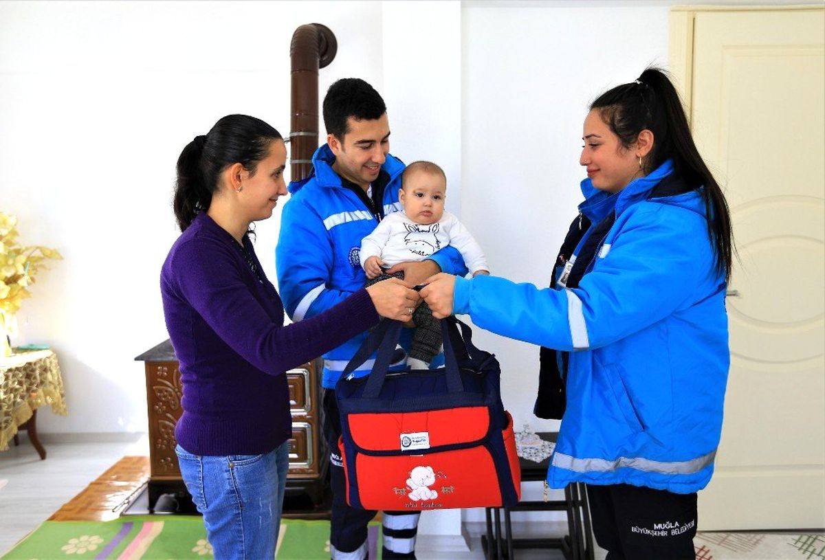 Muğla Büyükşehir ailelerin mutluluklarına ortak oluyor