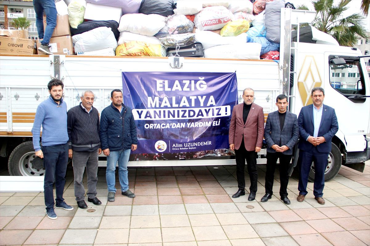 Ortaca\'dan depremzedelere yardım