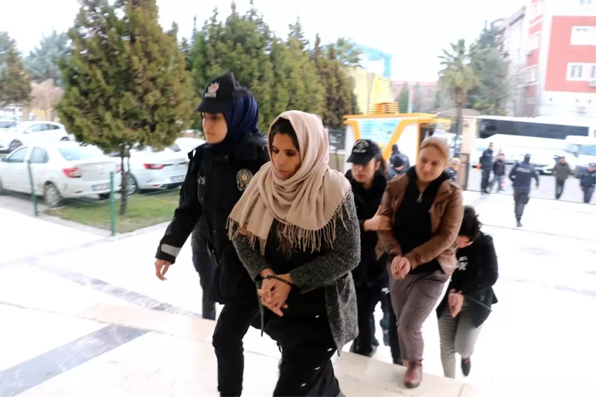 Şanlıurfa\'da bombalı araç olayına ilişkin 2 tutuklama