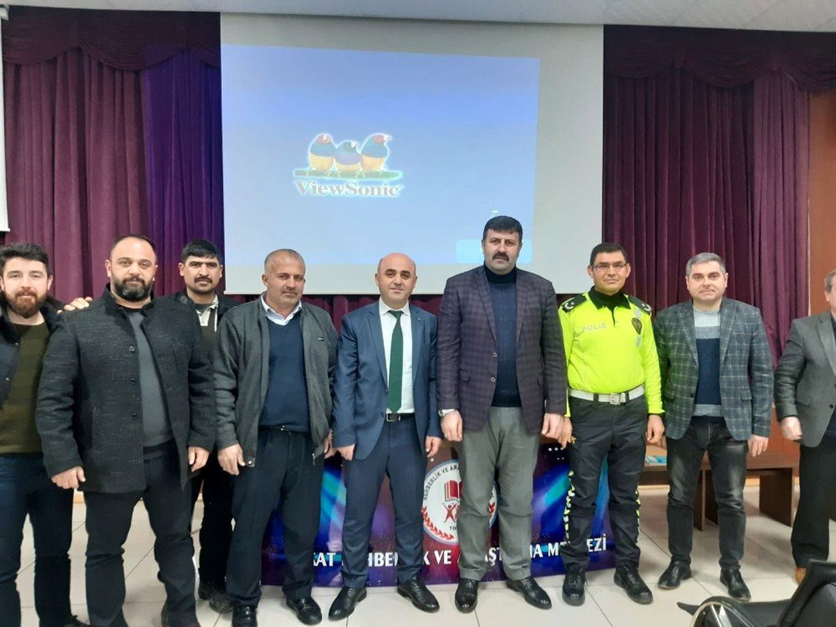 Servisçilerin uyması gereken kurallar polis tarafından anlatıldı