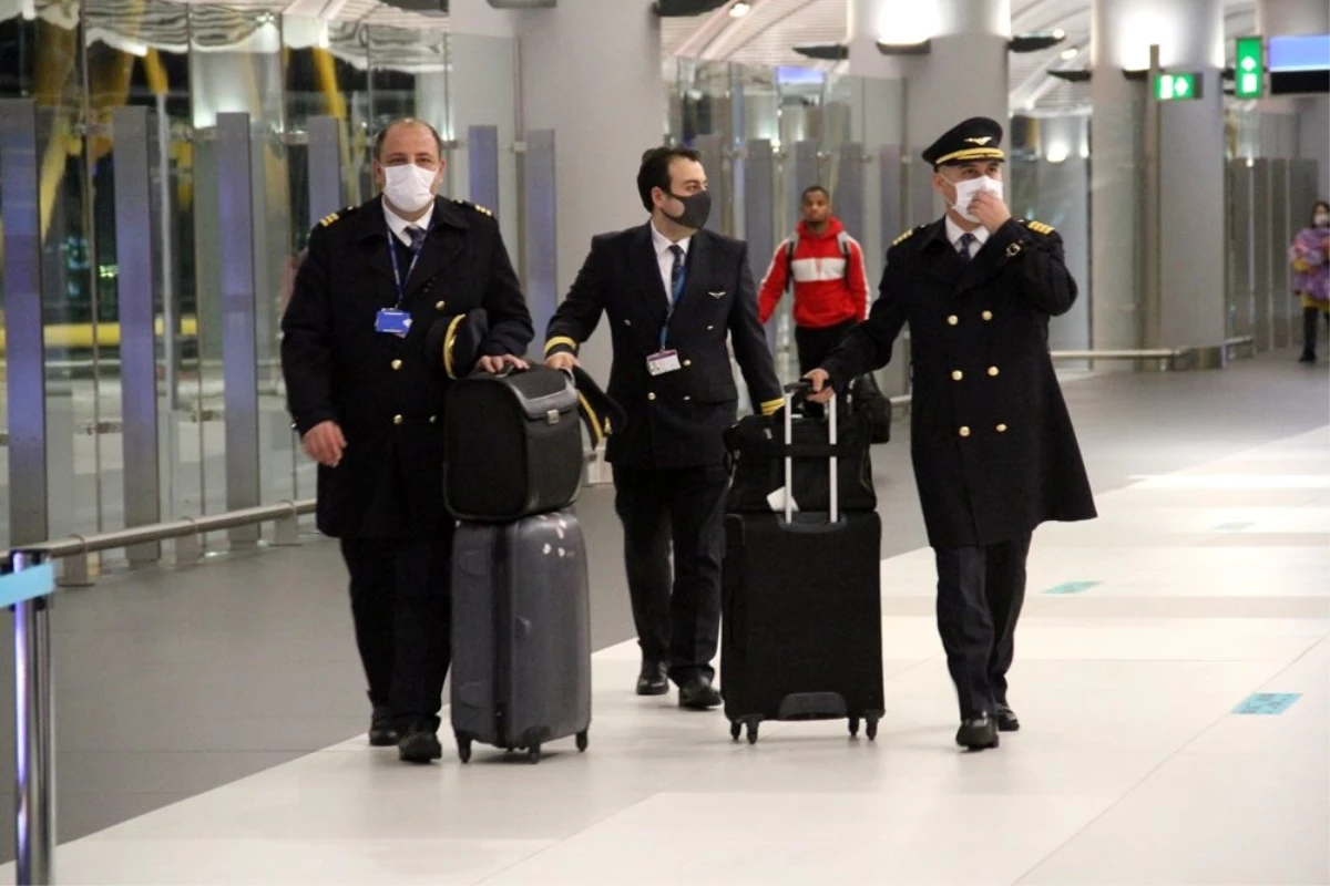 Türk Hava Yolları ekipleri Çin uçuşlarında maske takmaya başladı
