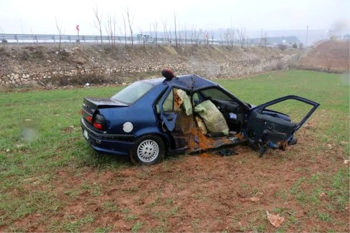 Adıyaman\'da iki otomobil çarpıştı: 1 ölü, 3 yaralı