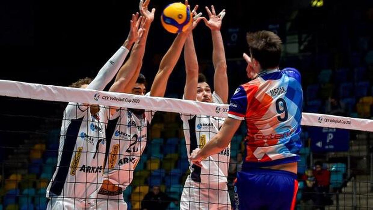 Arkas Spor, Almanya\'dan Galibiyetle Döndü