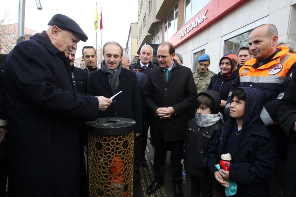 Bayburtlu miniklerden duyarlı hareket