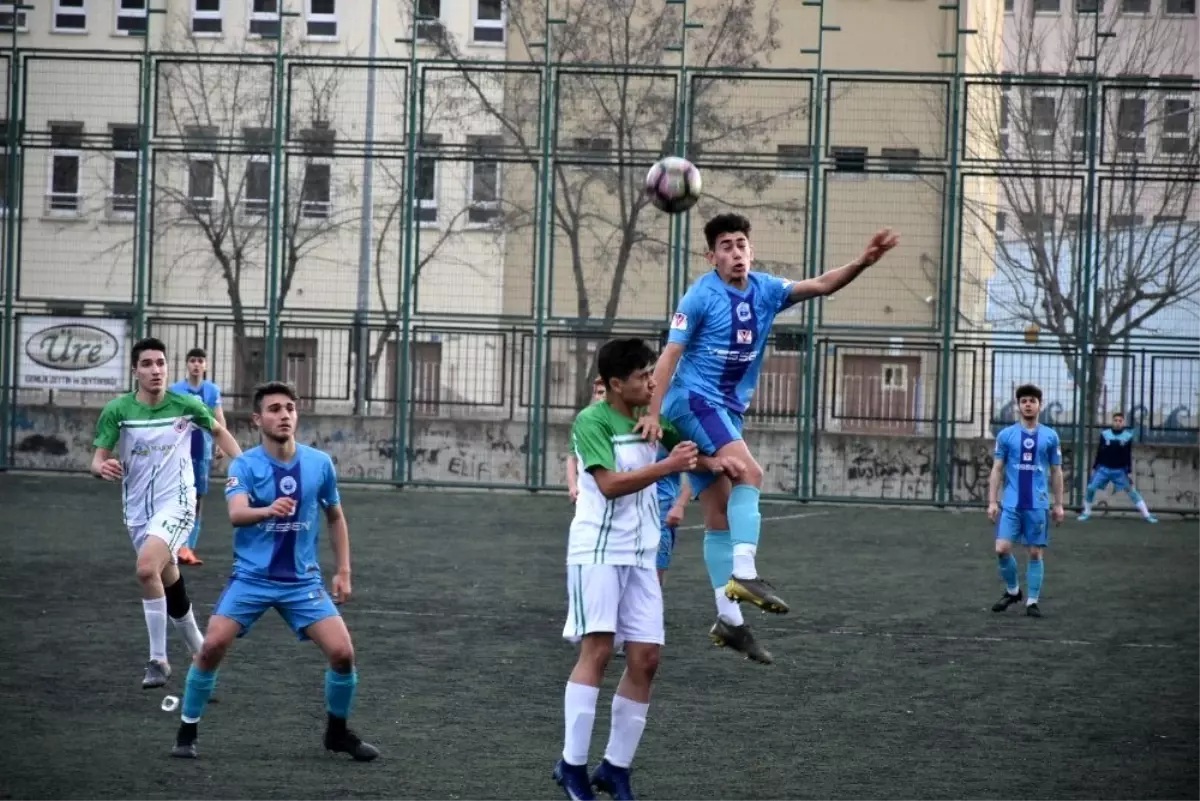 Belediyespor galibiyetle başladı