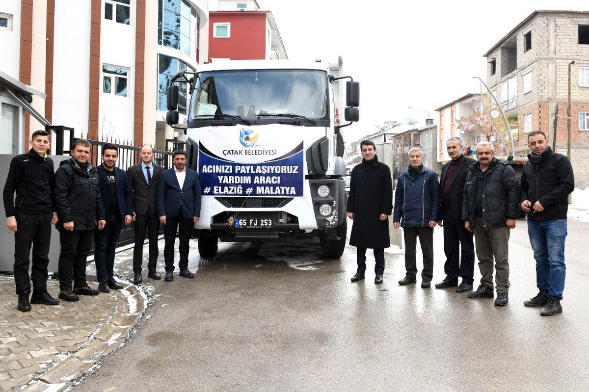 Çatak Belediyesinin yardım tırı yola çıktı