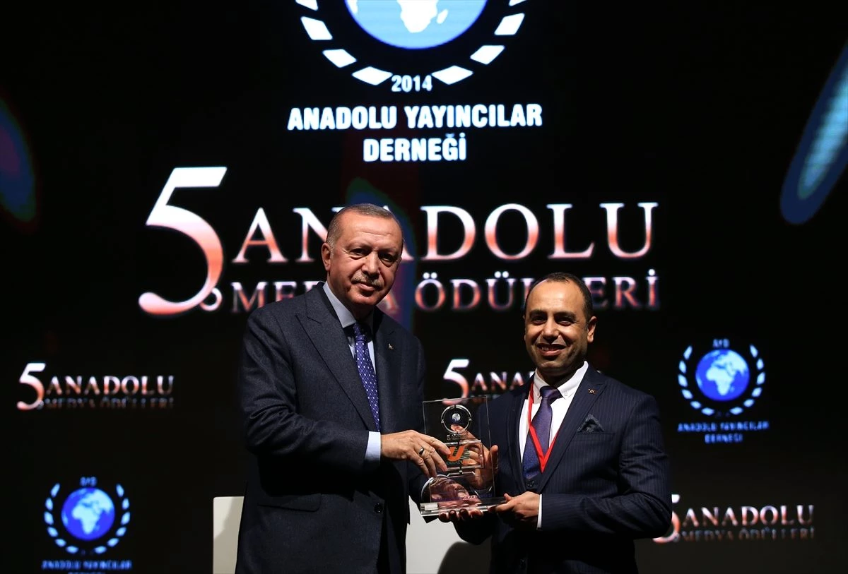 Cumhurbaşkanı Erdoğan 5. Anadolu Medya Ödülleri töreninde konuştu: (2)