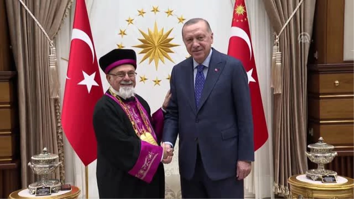 Cumhurbaşkanı Erdoğan, Türkiye Musevileri Hahambaşı Haleva\'yı kabul etti