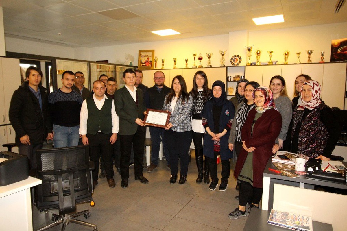 Doğum günü masrafları depremzedelere bağış oluyor