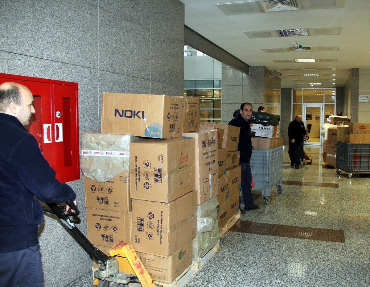 İstanbul Adliyesi\'nden Elazığ\'a yardım