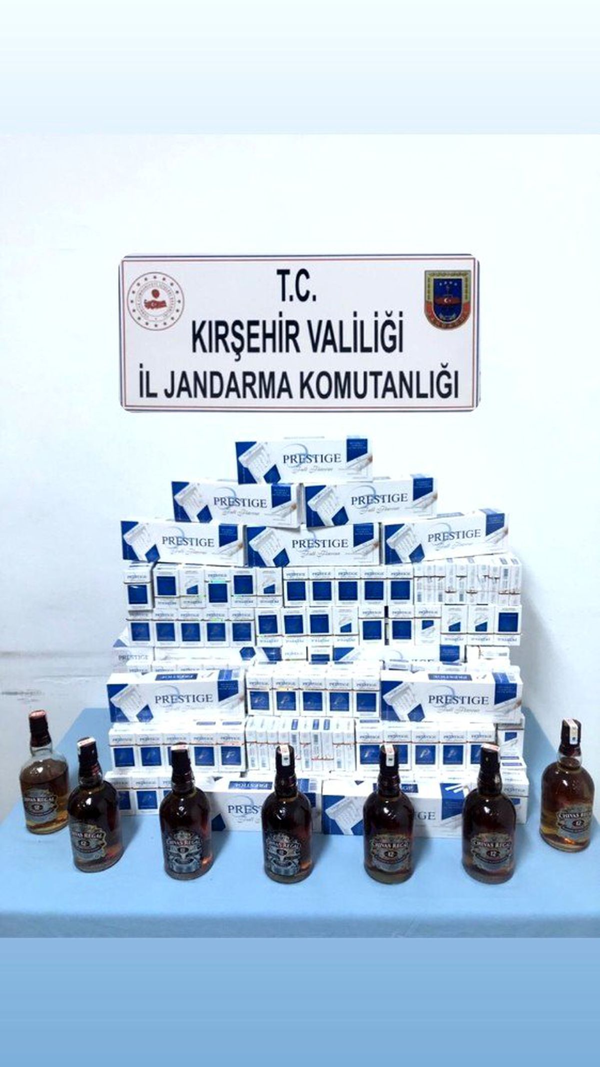 Jandarma\'dan kaçak sigara ve içki operasyonu