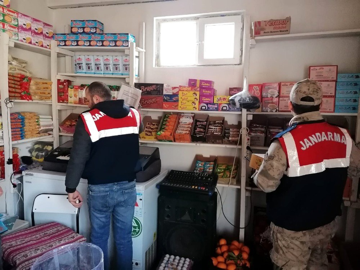 Kars\'ta jandarma duman uygulaması yaptı