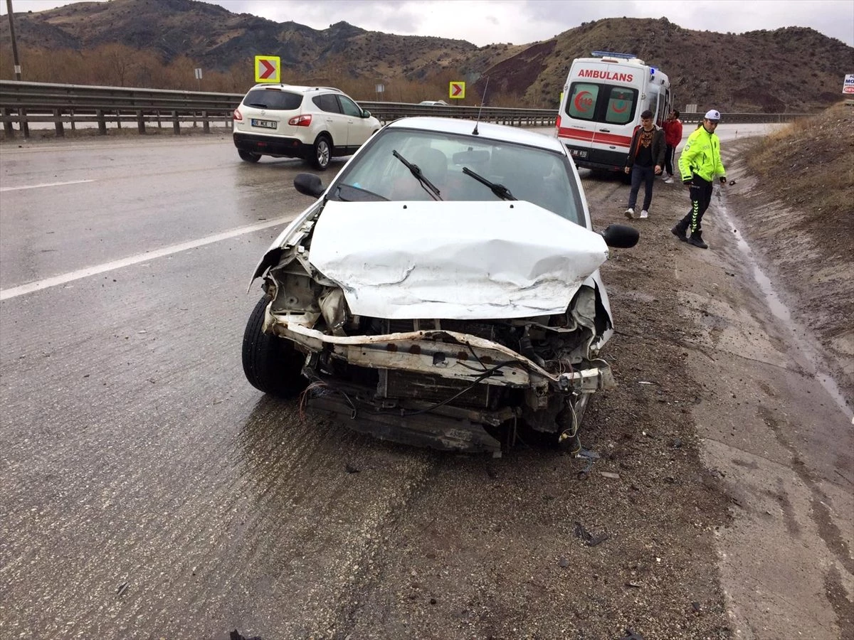 Kırıkkale\'de trafik kazaları: 7 yaralı