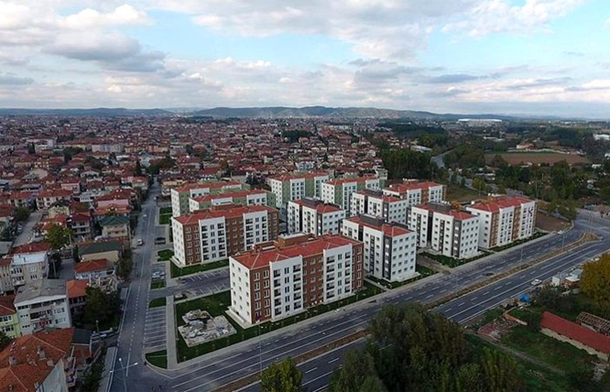 Konut fiyatları en çok Silivri ve Bergama\'da arttı