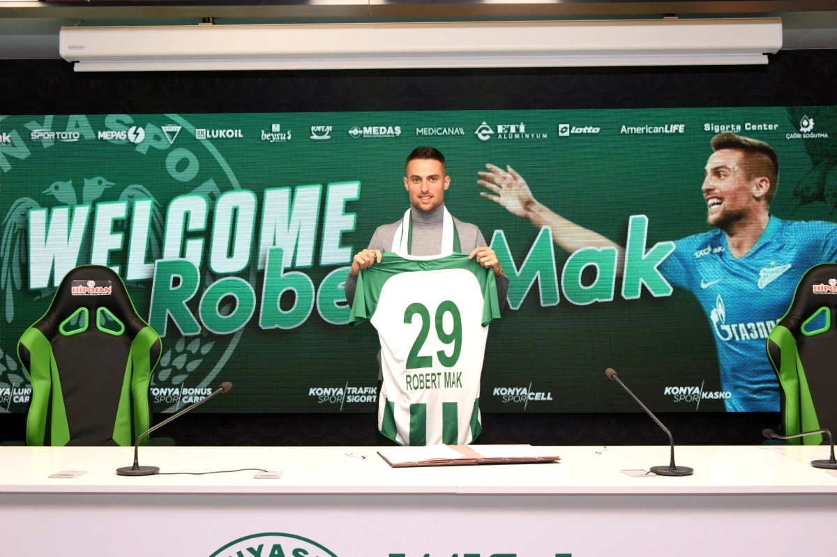 Konyaspor, Zenit\'ten Robert Mak\'ı transfer etti