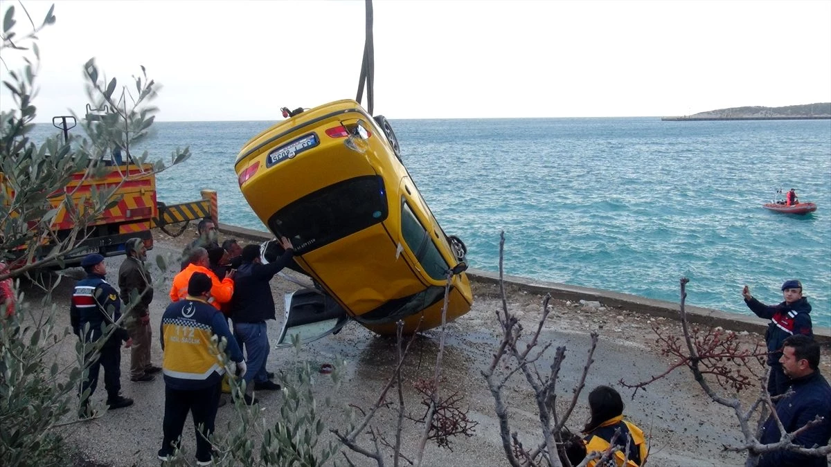 Mersin\'de denize devrilen otomobilin sürücüsü öldü