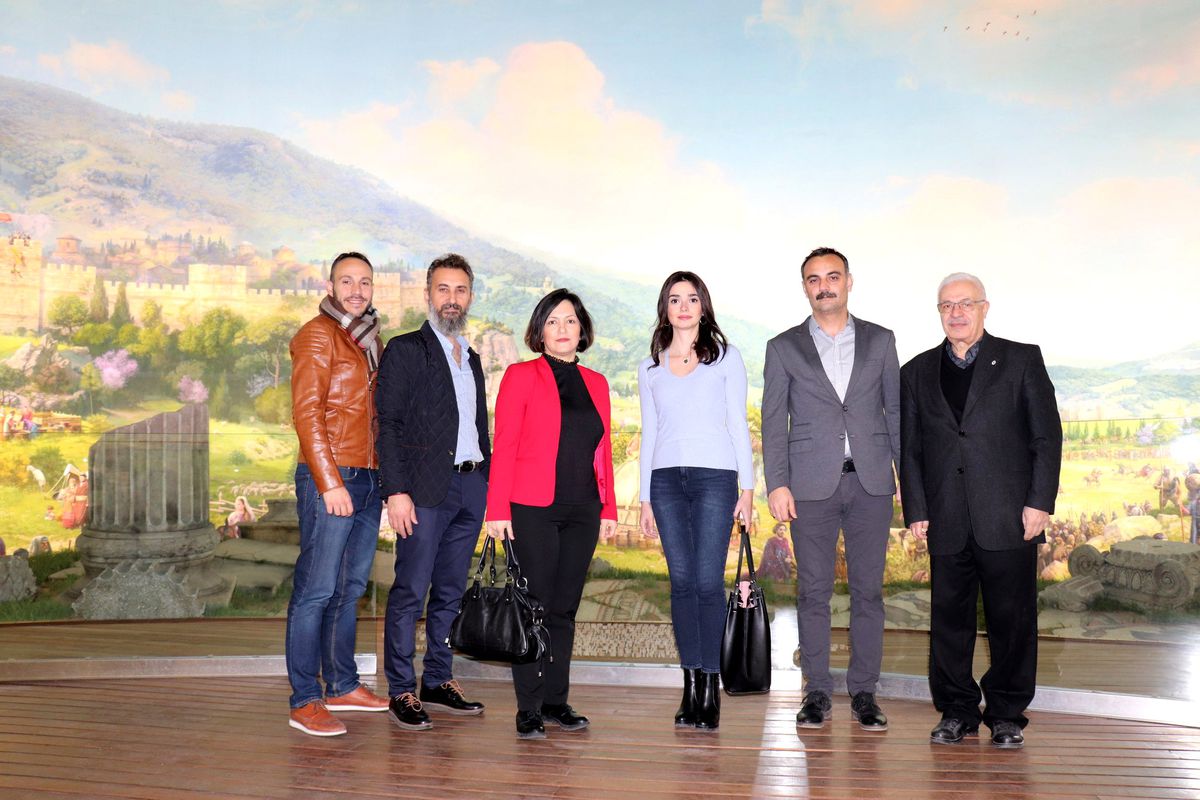 Mimarlar, Panorama\'da Başkan Dündar\'la bir araya geldi
