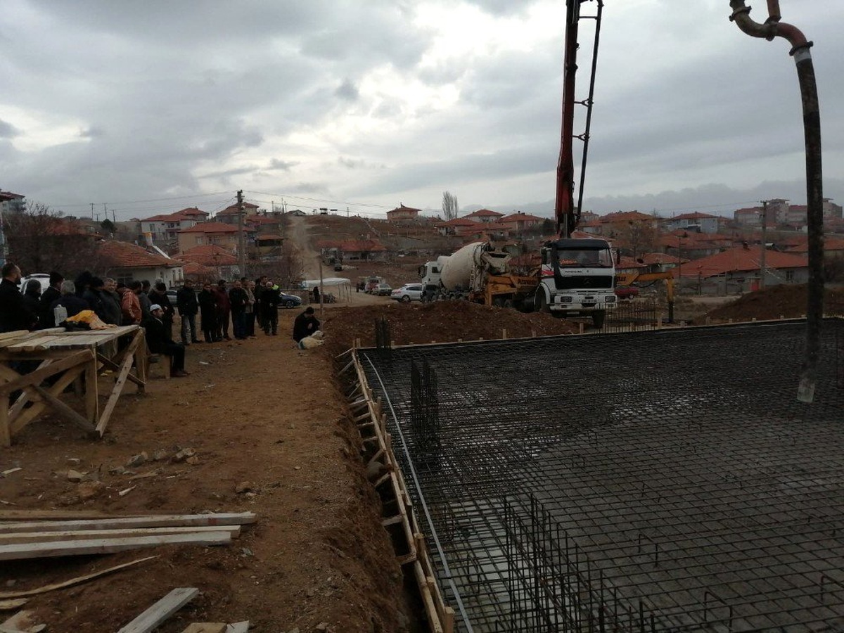 Orhan Gazi Camii ve Kuran Kursu\'nun temeli atıldı