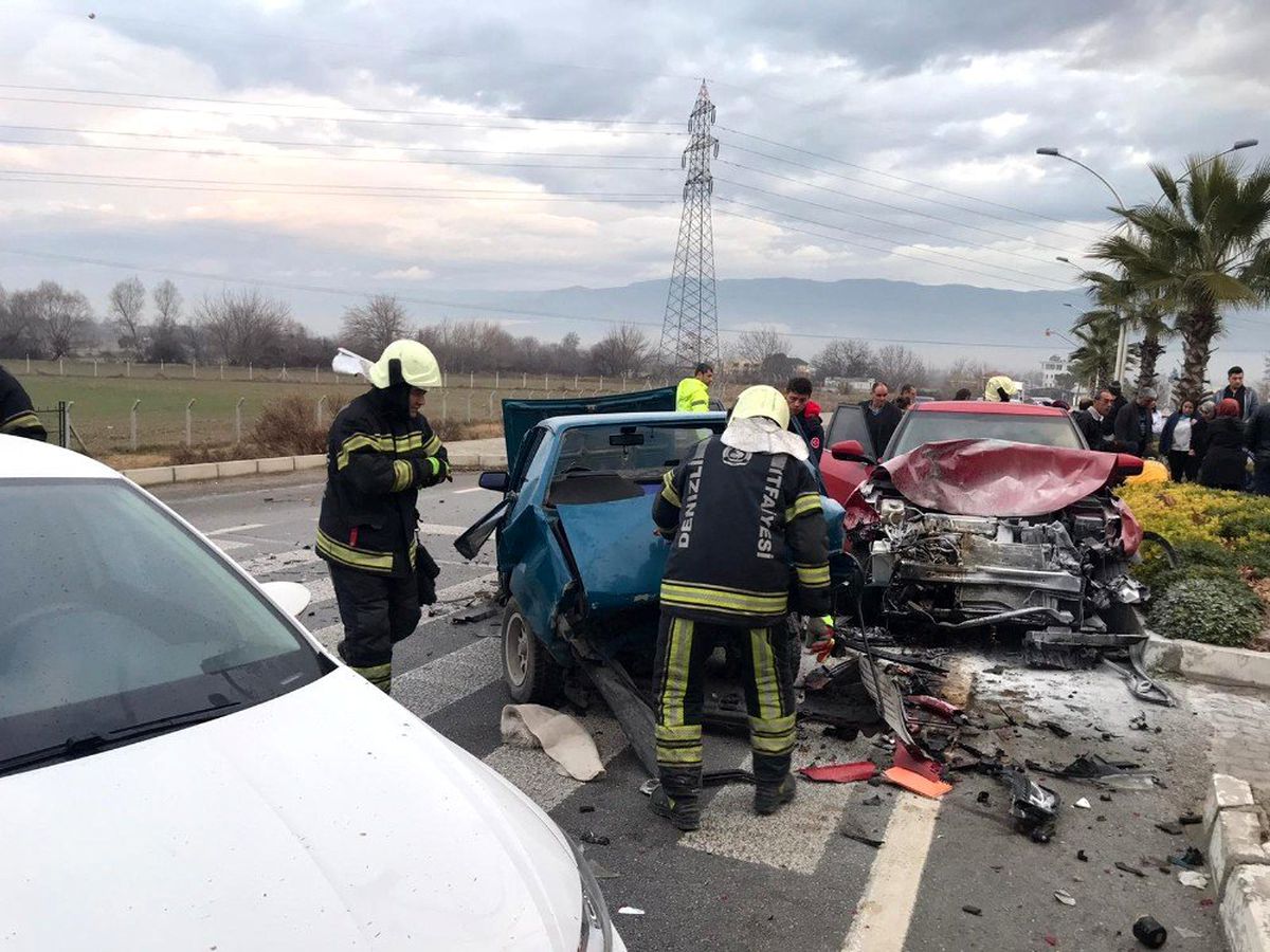 Pamukkale yolunda trafik kazası: 2 yaralı